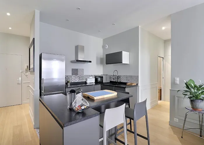 Apartamento De Standing Pour 6 Refait à Neuf