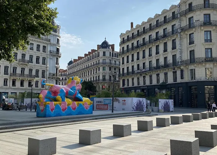 De Standing Pour 6 Refait à Neuf Apartamento